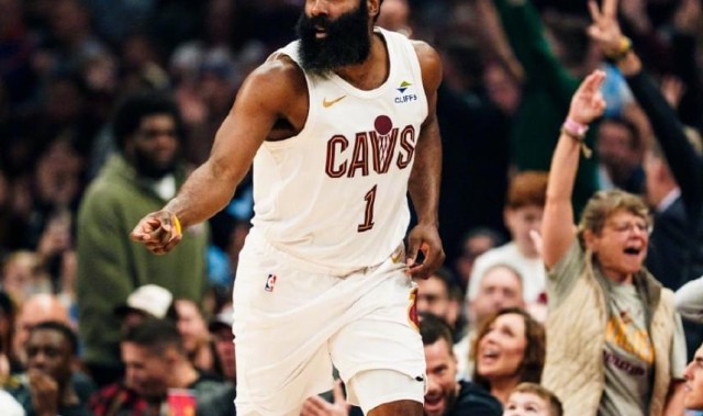 lol英雄联盟竞猜-骑士赢球却暴露难题，哈登有好有坏！米切尔该夸，湖人旧将该弃用