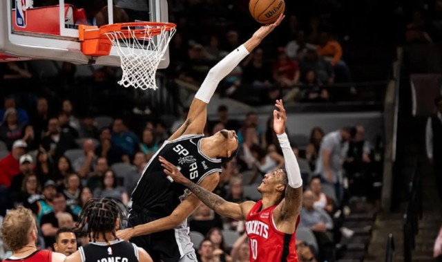 实时更新-赛季报销！火箭旧将突遭血栓噩梦，超级新星才21岁啊，可惜了…