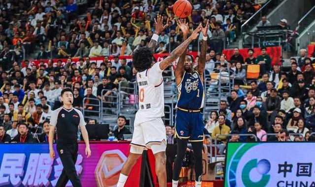 电竞竞猜-央视直播！上海VS广东胜券在握，五位国手同时缺阵，杜锋恐遭淘汰